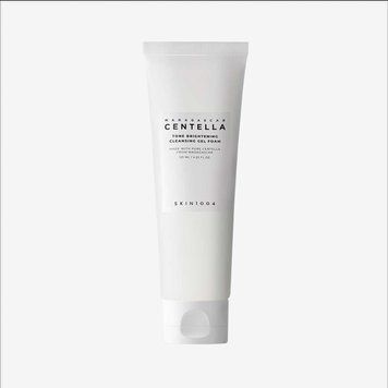 Освітлювальна гель-пінка для вмивання SKIN1004 Centella Brightening Cleansing, 125 мл (261189) 261189 - постачальник японських та корейських товарів для дому, здоров'я і краси Pikami