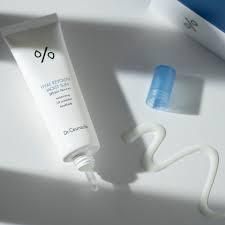 Зволожувальний сонцезахисний крем Dr.Ceuracle Hyal Reyouth Moist Sun SPF 50/PA++++ (615317) 615317 - постачальник японських та корейських товарів для дому, здоров'я і краси Pikami