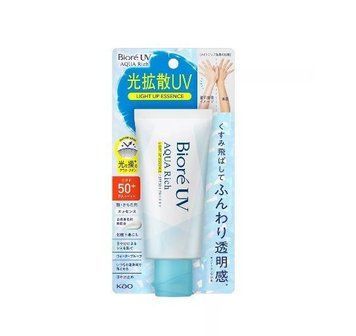 Суперлегкий матуючий санскрін Biore UV Light Up Essence, SPF 50+ PA++++ (390820) 390820 - постачальник японських та корейських товарів для дому, здоров'я і краси Pikami